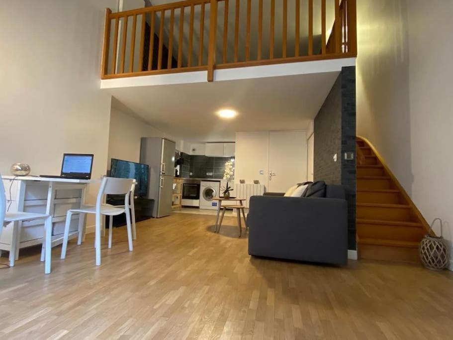 Magnifique Duplex 45 M2 Aux Portes De Paris Metro Barbara A 30Mn Expo Porte De Versailles Μονρούζ Εξωτερικό φωτογραφία