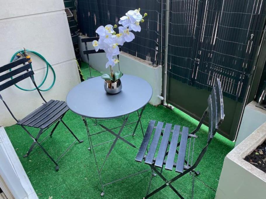 Magnifique Duplex 45 M2 Aux Portes De Paris Metro Barbara A 30Mn Expo Porte De Versailles Μονρούζ Εξωτερικό φωτογραφία
